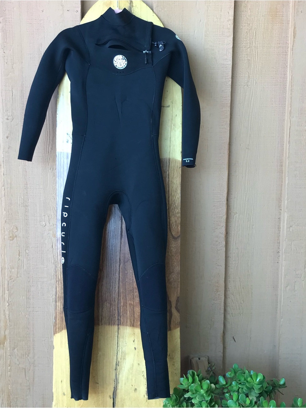 RipCurl Full Wetsuit Woman S-8 Front Zip Dawn Patrol 3/2 - Picture 3 of 9